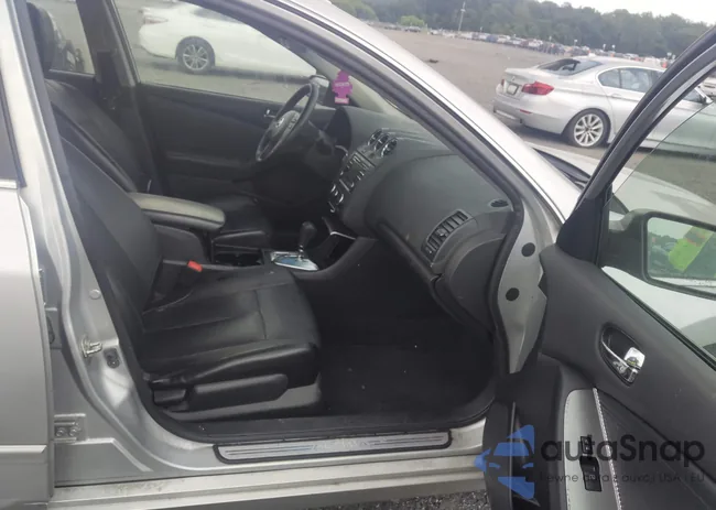 1N4AL2AP1CC151201: 42583804