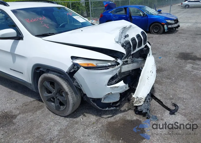 1C4PJLCB5JD596288: 42584049