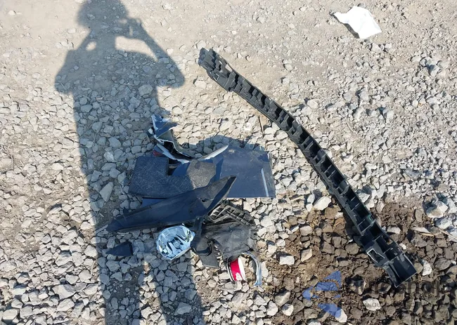 WDDGF8AB1DG109808: 42583132