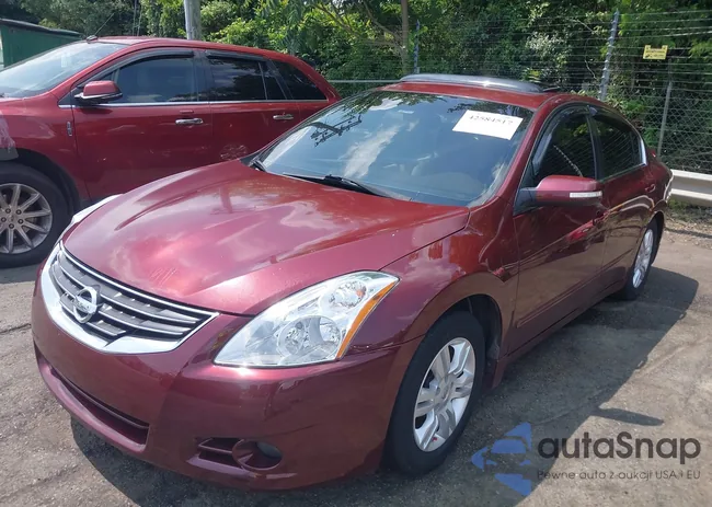 1N4AL2AP5AC167124: 42584517