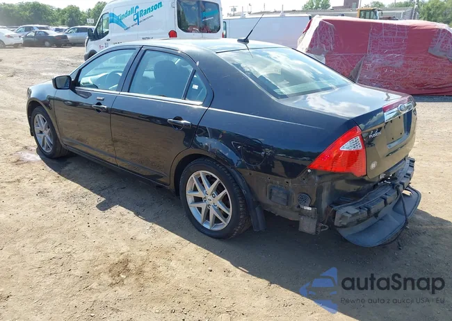 3FAHP0JA0CR223607: 42584572