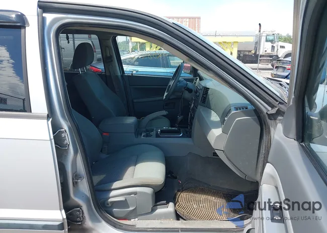 1J8GR48K07C667489: 42584776