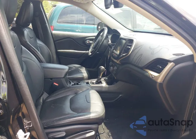 1C4PJMDS2GW120923: 42584844