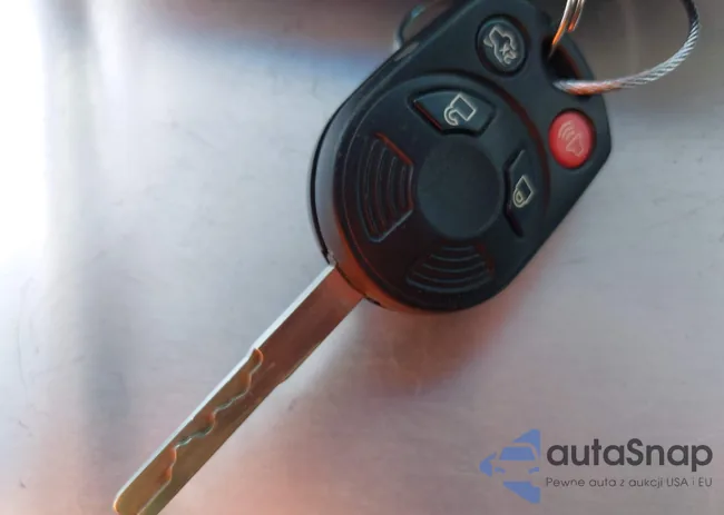 1FADP3F20FL318107: 42584851