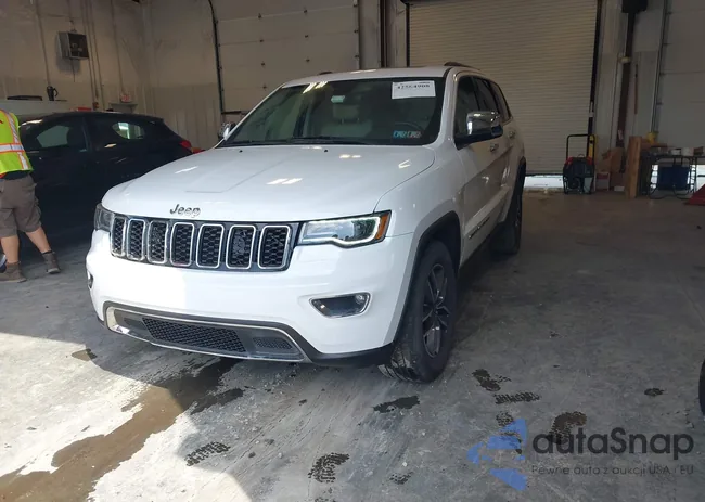 1C4RJFBG2LC243295: 42584908