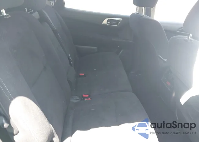 5N1AR2MM7DC615972: 42584924