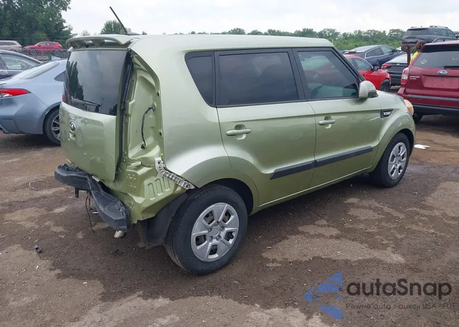 KNDJT2A59D7578032: 42585071