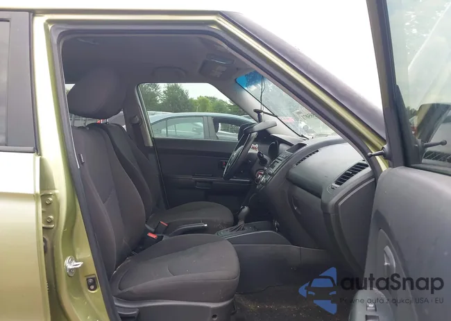 KNDJT2A59D7578032: 42585071