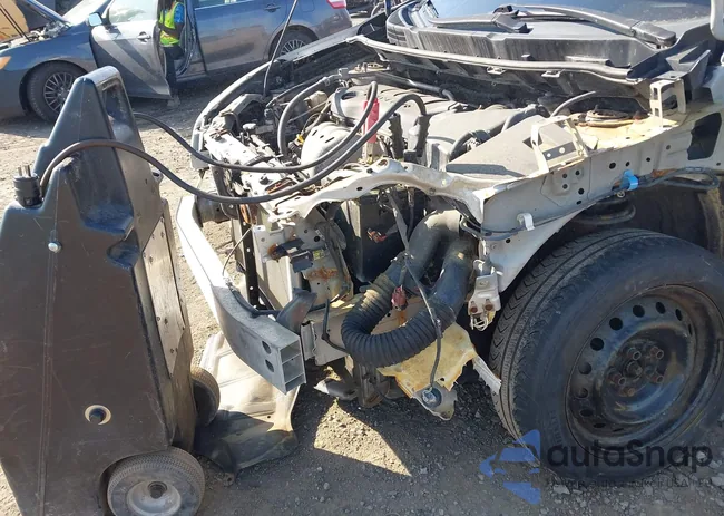 5Y2SP67079Z460407: 42584255