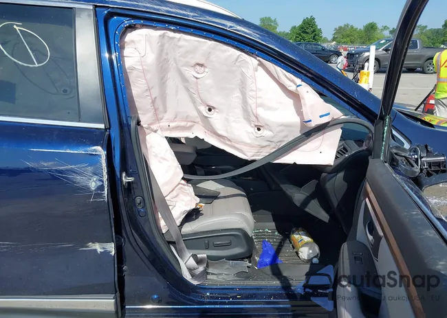 5J6RW2H91HL012070: 42584325