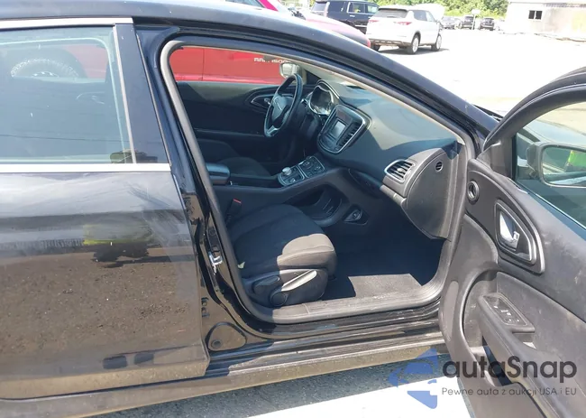 1C3CCCAB2GN121930: 42584386