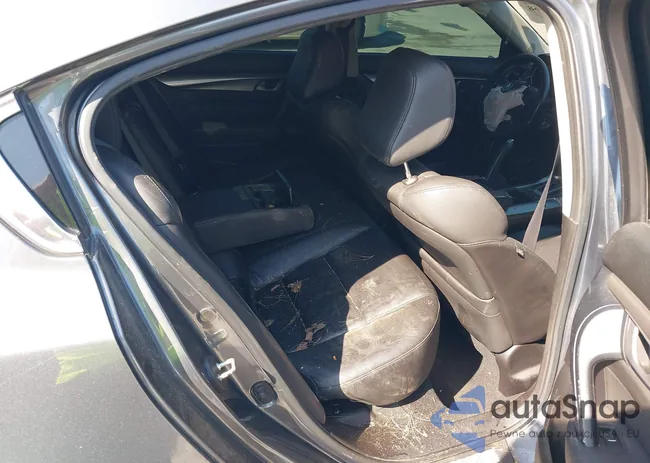 19UUA86299A020097: 42585668