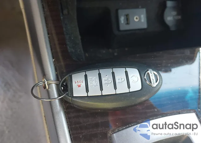 1N4AL3AP4EC266786: 42585964