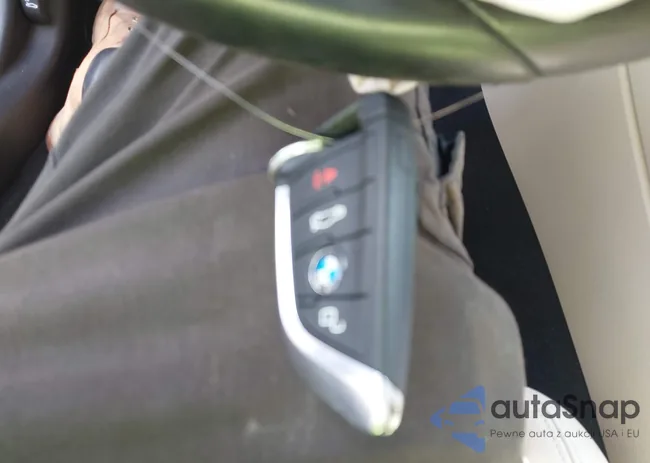 3MW5R1J04M8C05216: 42585975