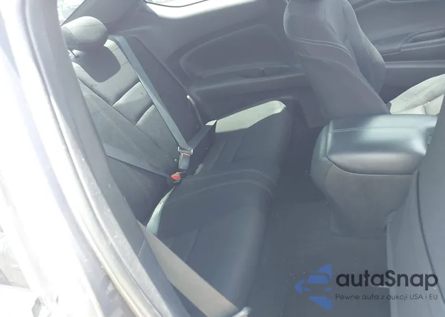 1HGCT1B75HA007943: 42586048