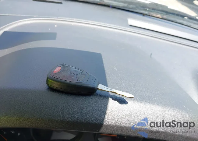 1C4NJCBA0GD569119: 42585329