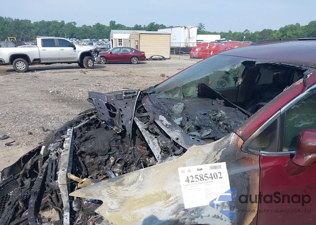 2C4RC1BGXHR642371: 42585402