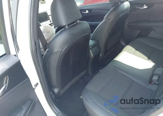 3KPF34AD6ME367363: 42586568