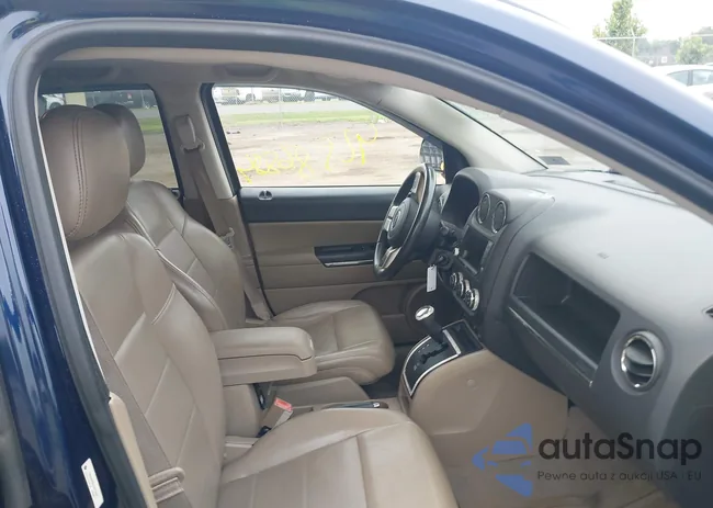 1C4NJDCBXCD616356: 42586884