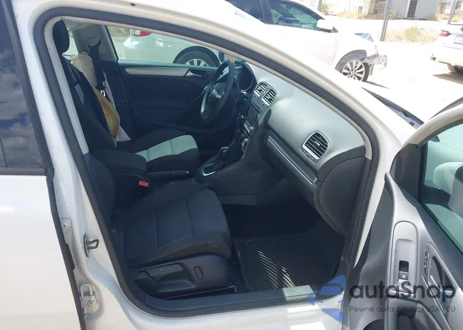 WVWDB7AJ7CW220491: 42587072