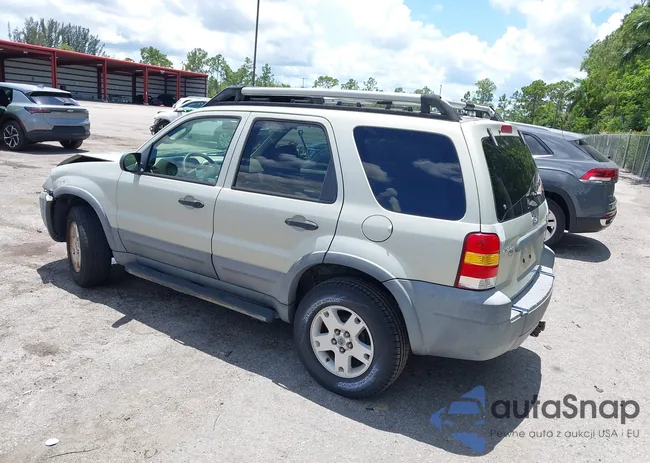 1FMYU03165KB42372: 42586341