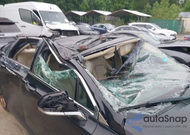 3LN6L2G99DR811881: 42586481