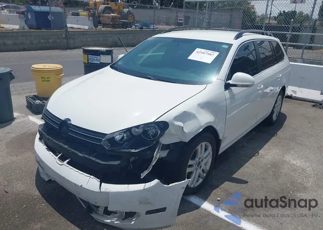 3VWPL7AJ8DM652662: 42587587