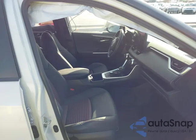 JTMEB3FV5PD142271: 42587772