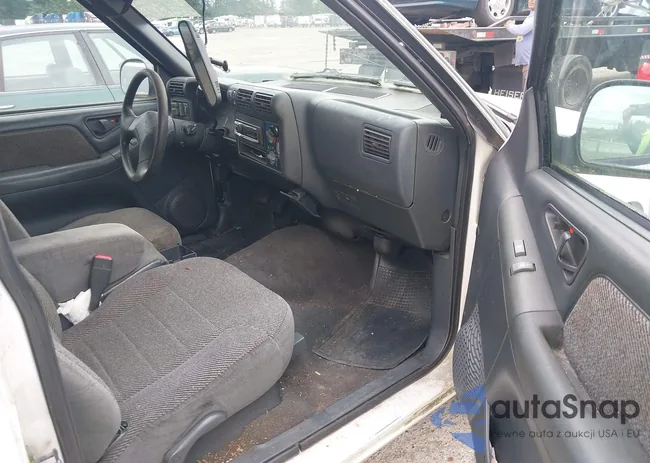 1GCDT19W7R8143385: 42587862