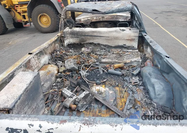 3B7KF26C22M258220: 42587911