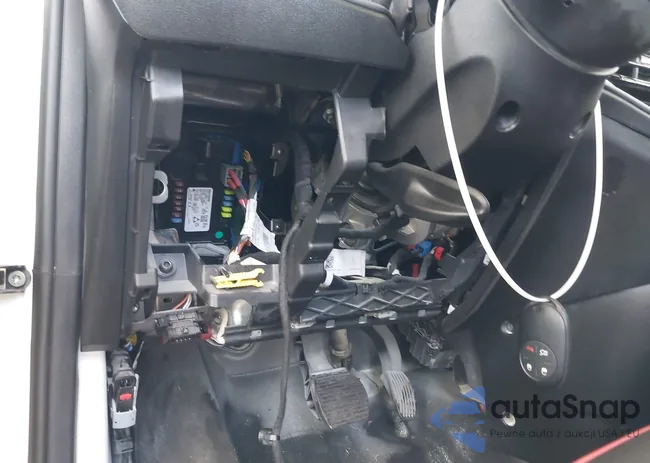 ZFAFFAA40RX210061: 42587941