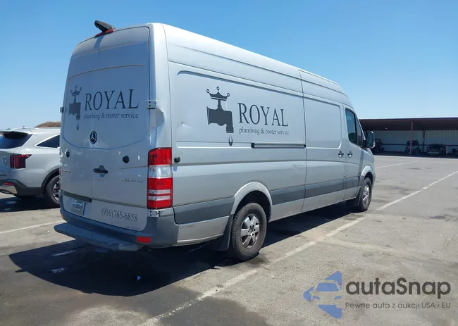 WD3PE8DC5FP102679: 42587997