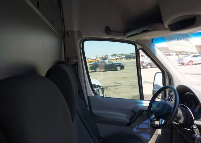 WD3PE8DC5FP102679: 42587997