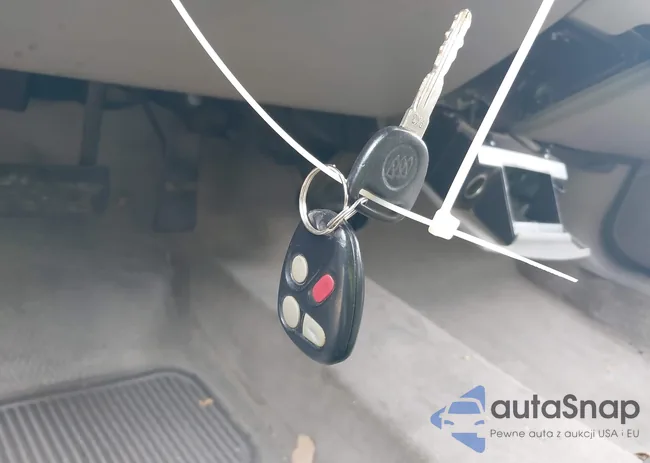 1G4HP54K55U121335: 42588072