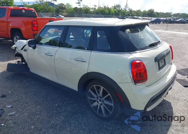 WMW53DK08N2R35504: 42587095