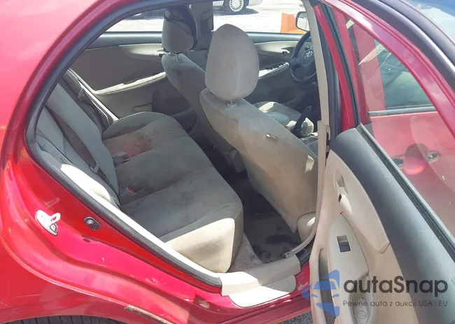 2T1BU4EE9DC930208: 42587137