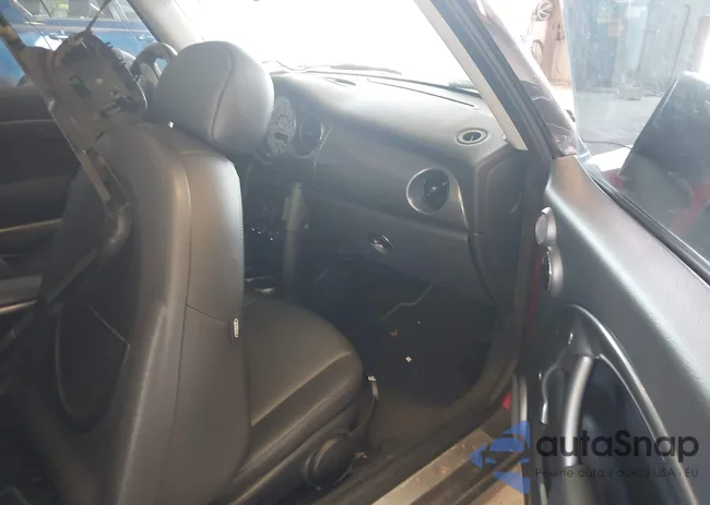 WMWRC33546TK17272: 42587163