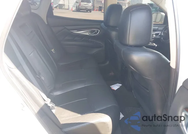 JN1BY1AR7CM395167: 42587395