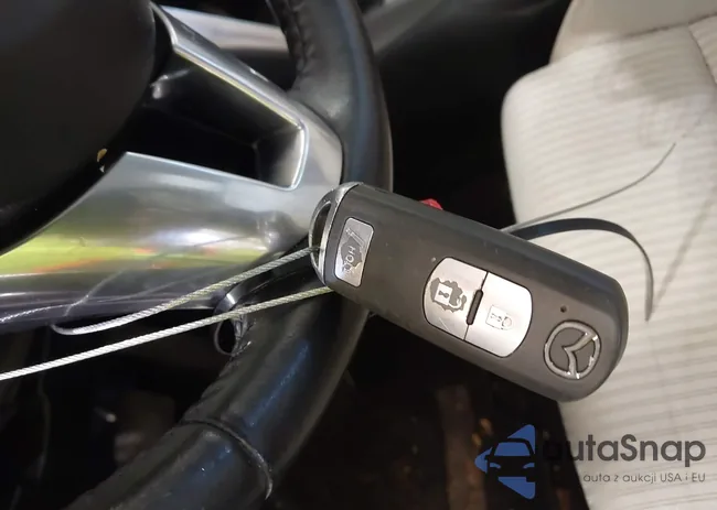 JM3KE2CY9F0460412: 42588496