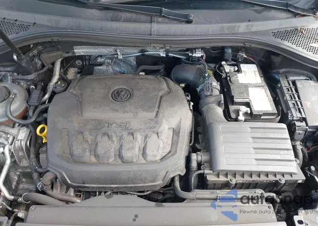 3VV2B7AX7LM105872: 42588528