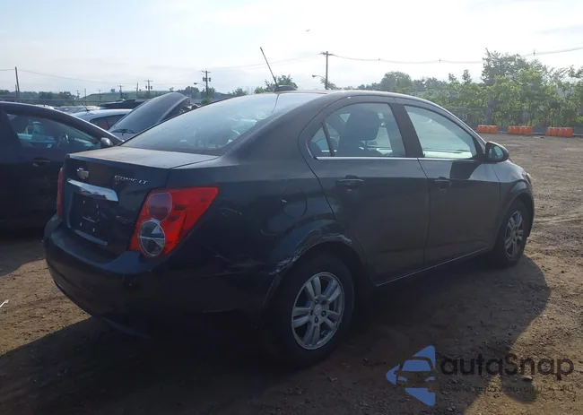 1G1JC5SG1F4109967: 42588534