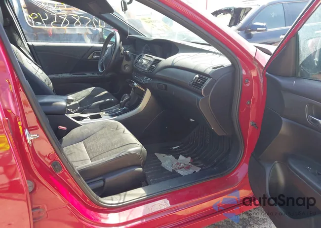 1HGCR2F57GA067038: 42588549