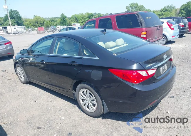 5NPEB4AC5DH509526: 42588585