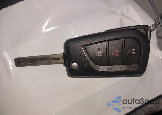 2T3K1RFV4NC174185: 42588587