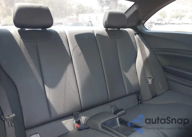 WBA2J1C51JVD08804: 42588657