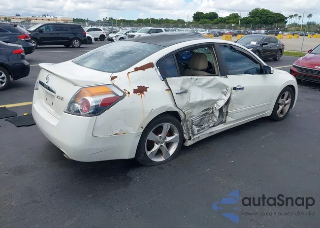 1N4BL21E48N464029: 42588667