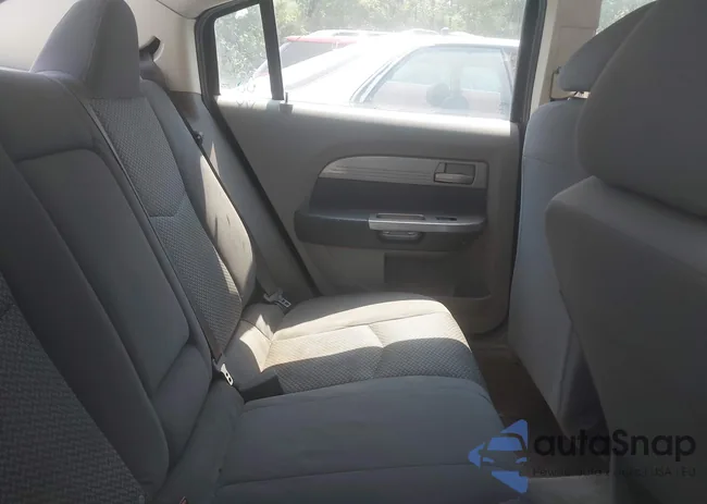 1C3LC46KX8N204800: 42588758