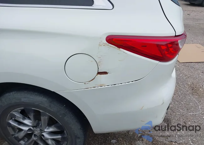 5N1AL0MM8DC324564: 42588774