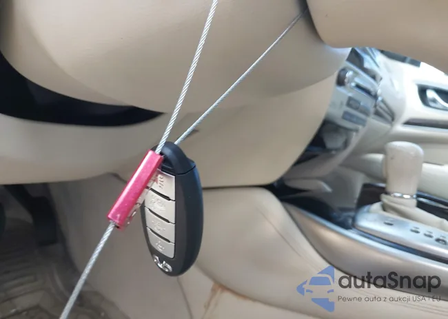 5N1AL0MM8DC324564: 42588774