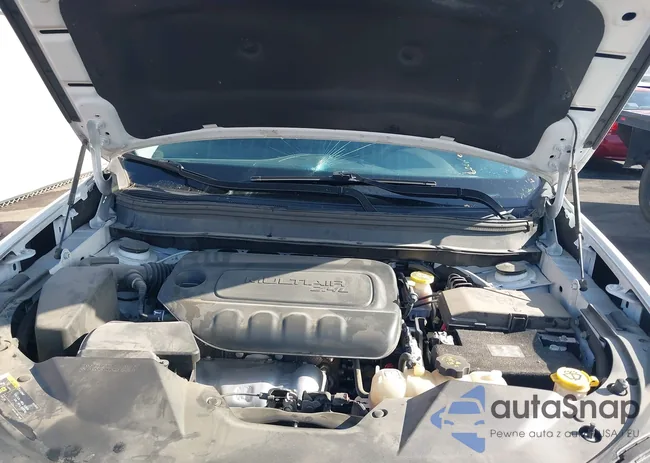 1C4PJLCB0LD650180: 42588910